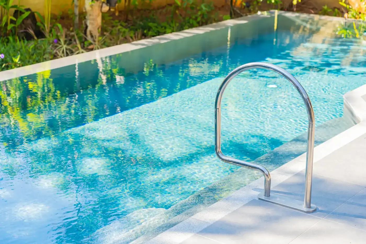 Pool liner pattern selection for Toronto GTA inground and above-ground pools